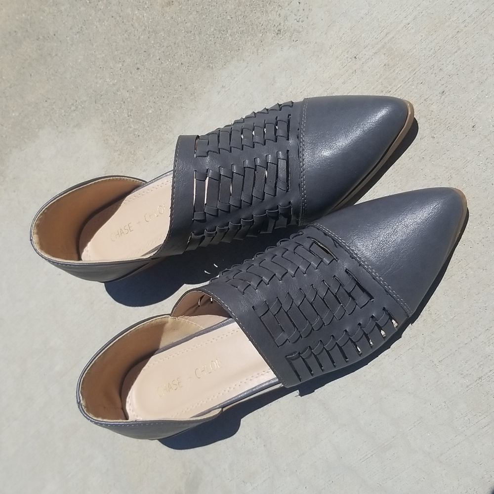Chase + Chloe shoes, gray, size 10